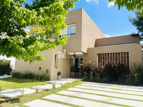 Casa en venta en Nordelta