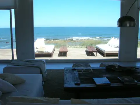 Casa en Alquiler Temporal con 1 cochera