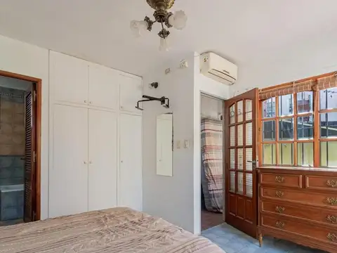 Depto Tipo Casa en Venta 50 años