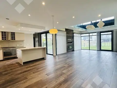 Casa en Venta en Centenario, USD 600.000