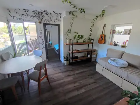 Departamento de Un Dormitorio - Contrafrente con balcón - Ricchieri al 700 - Lourdes -Rosario