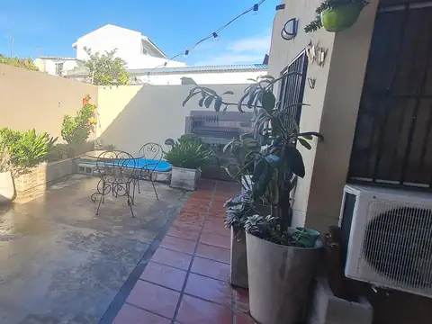 Depto Tipo Casa en Venta de 2 ambientes