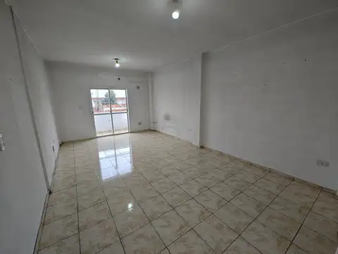 Departamento en Alquiler en Laferrere Norte, $ 260.000