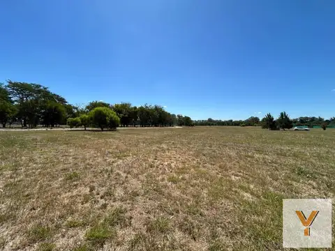Terreno en venta - 1.600Mts2 - Comarcas de Luján, Santa Inés