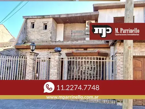 Importante Casa en Florida de 6 ambientes a reciclar  En Venta