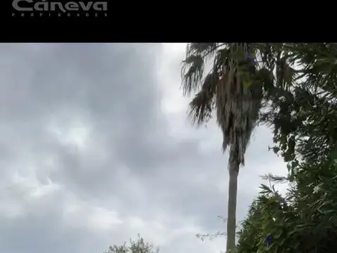 Casa 6 ambientes con 2 baños