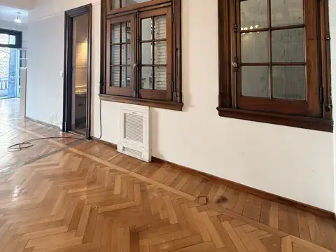 Oficina - Avda de Mayo y Pellegrini - Frente - Bcon - Luz - 75 m² - Impecable - Categoria