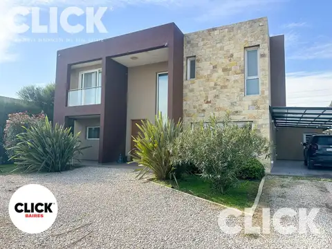 Casa 6 ambientes en venta en el Barrio Privado La Alameda, Canning