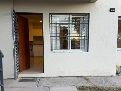 ALQUILER DE DEPARTAMENTO EN COMPLEJO CERRADO