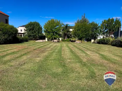 Terreno en Venta en Country Santa Rita, USD 33.000