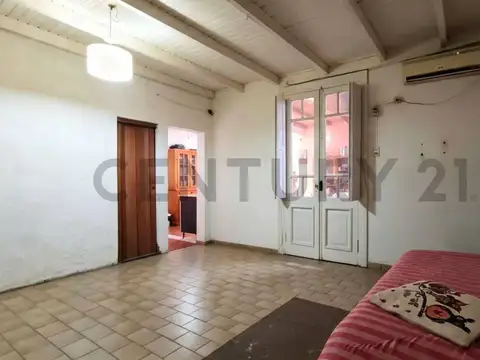 Depto Tipo Casa en Venta en Villa Luro, USD 99.000