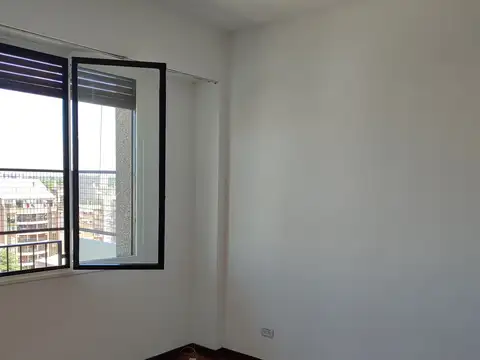 Departamento en Venta en Olivos Vias/Maipu, USD 179.000