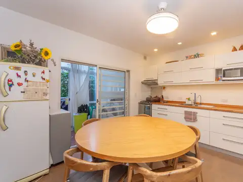 Depto Tipo Casa en Venta con 1 cocheras