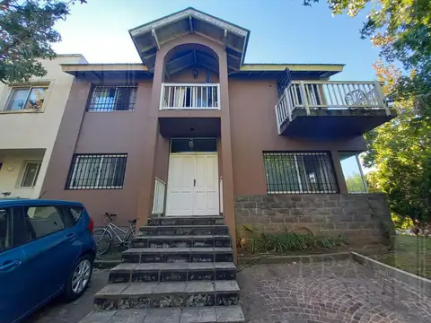 Bº cerrado *BARRANCAS DE SAN ISIDRO* 7AMBIENTES