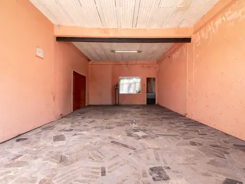 Local en Venta en Los Hornos, USD 60.000