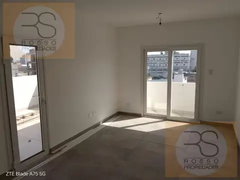 Departamento en Alquiler en Moron Sur, $ 450.000