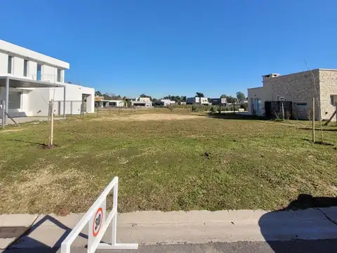 Almirante Guillermo Brown 4200