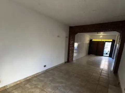 Casa en Venta en Villa Luzuriaga, USD 145.000