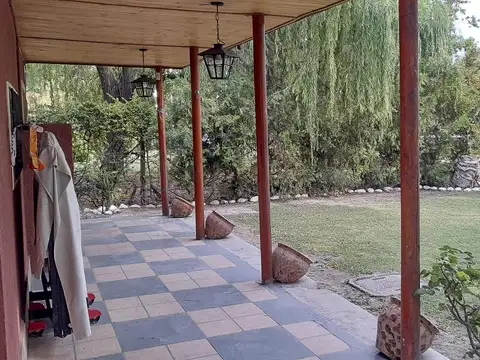 Casa 3 ambientes con 1 baño