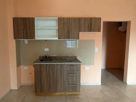 Depto Tipo Casa en Alquiler al Este