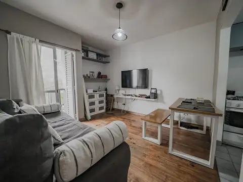 VENTA DEPARTAMENTO 2 AMBIENTES CARAPACHAY