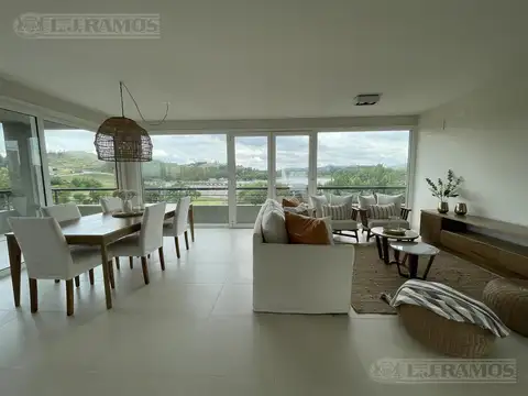 Espectacular departamento amoblado en Tandil.  Increíble y única vista al dique y a toda la ciudad.