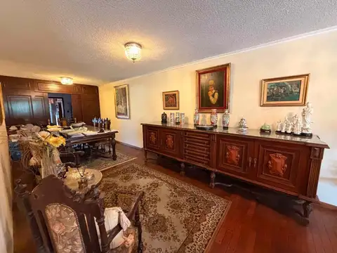 Departamento en Venta con 2 cocheras