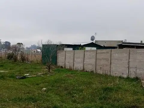 VENTA DE UN TERRENO EN BARRIO SANTA ROSA DEL MAR