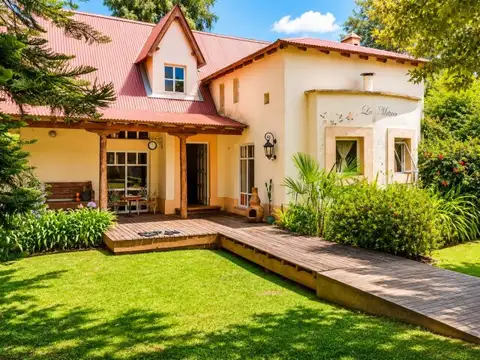 Venta de CASA 4 AMBIENTES con AMARRA PROPIA en ISLA SANTA MÓNICA