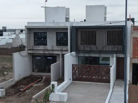 VENTA DUPLEX 3 DORMITORIOS NOBU TOWN