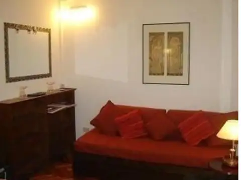 Avenida General Las Heras 1800