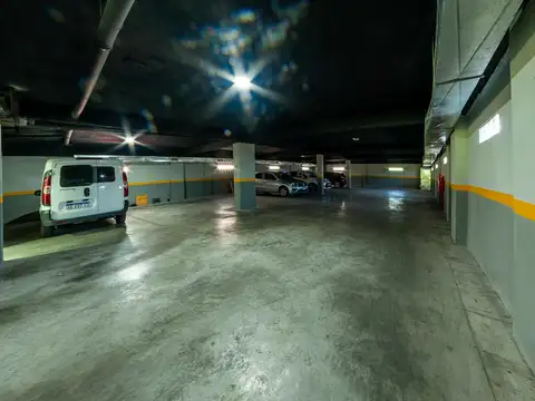 Cochera en Venta Cubierta