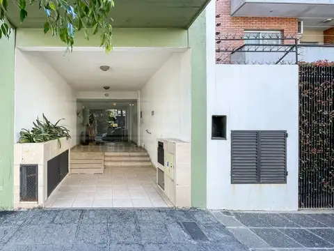 Anchorena  al 600, esquina Rawson