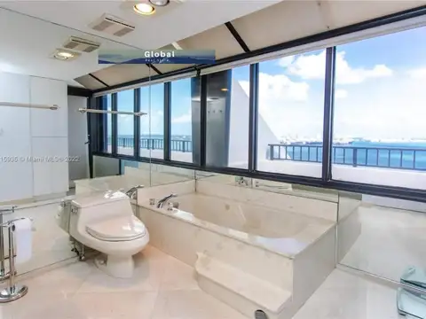 Departamento en Venta de 5 ambientes