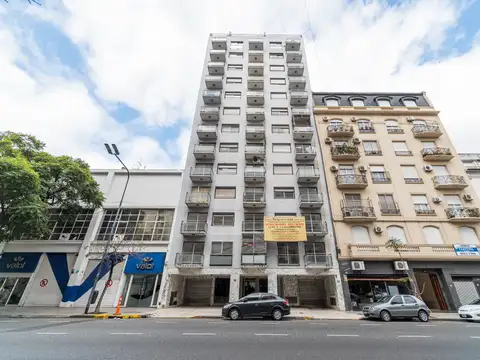 Av. BELGRANO 1200, Piso 5