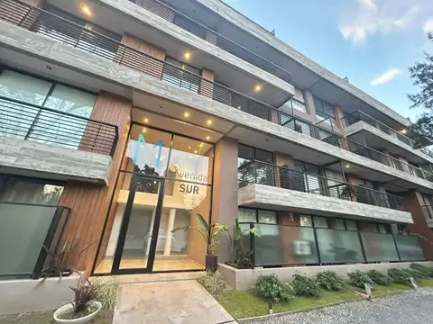Venta Departamento de 3 ambientes en Complejo en Ranelagh