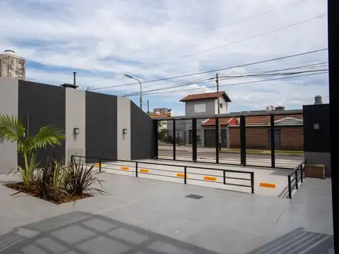 Camacua  al 2600, PB B, Villa Luzuriaga