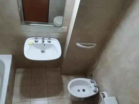 Departamento en Alquiler en Morón, $ 450.000