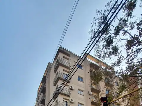 republica oriental del Uruguay 300, Piso 2