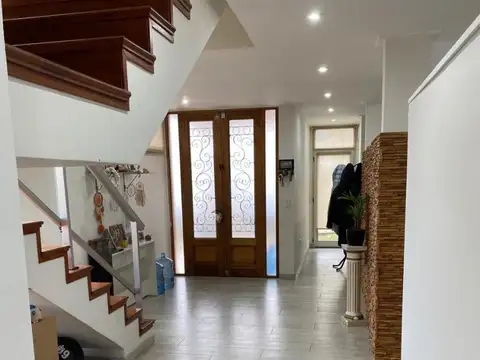 Casa en Alquiler de 3 dormitorios