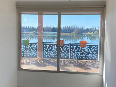 Casa en Alquiler de 3 dormitorios