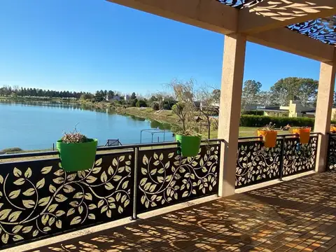 CASA EN ALQUILER EN PUERTO CHASCOMUS