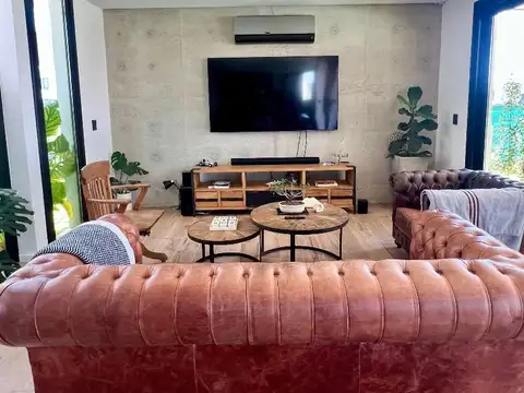 Casa en Alquiler al Norte