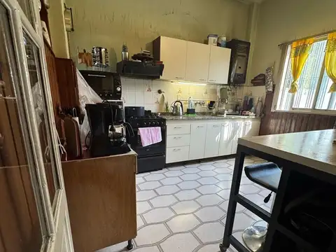 Depto Tipo Casa 4 ambientes con 1 baño