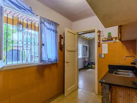 VENTA CASA BARRIO PARQUE SAAVEDRA