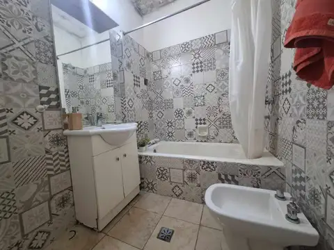 Depto Tipo Casa en Venta 44 años