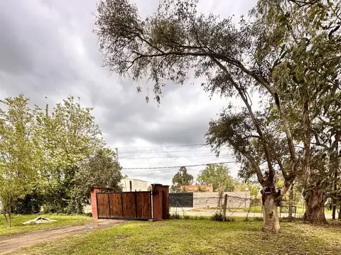 Galpon en Venta en Tristán Suárez, USD 195.000