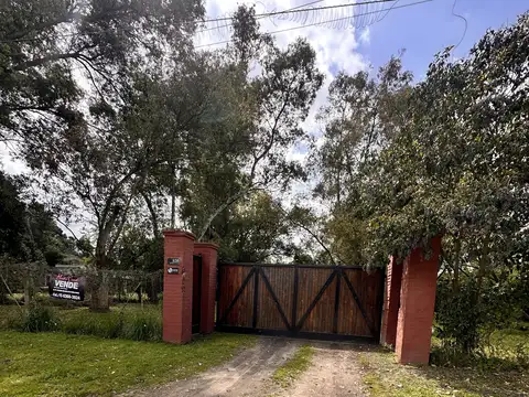 Galpon en Venta en Tristán Suárez, USD 195.000