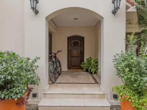 Casa en Venta de 5 dormitorios