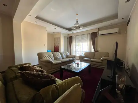 Venta apartamento 3 dormitorios en Aguada con terraza y parrillero